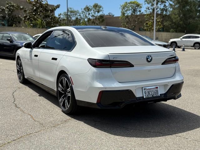 Certified 2024 BMW i7 xDrive60 image 12