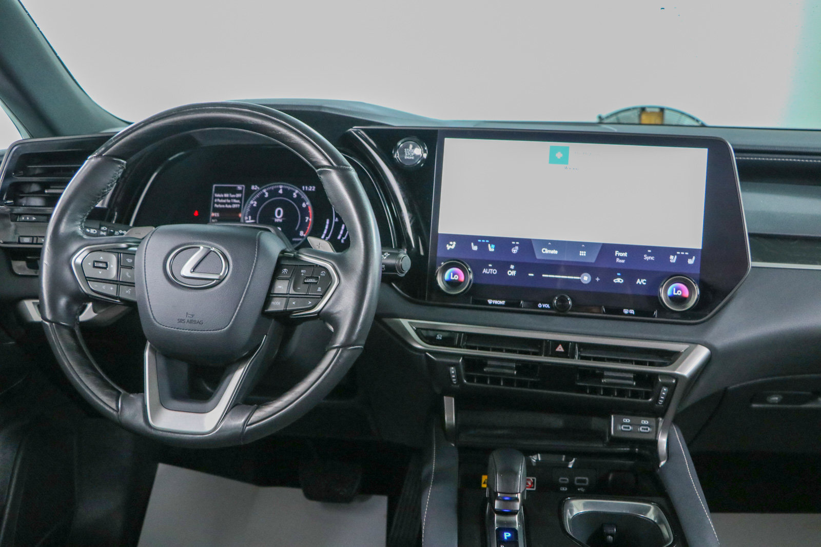 Used 2024 Lexus RX 350 Premium w/ Convenience Package FWD image 17