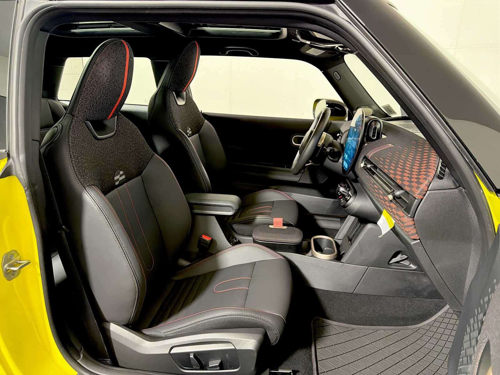 Used 2026 MINI Cooper S FWD image 24