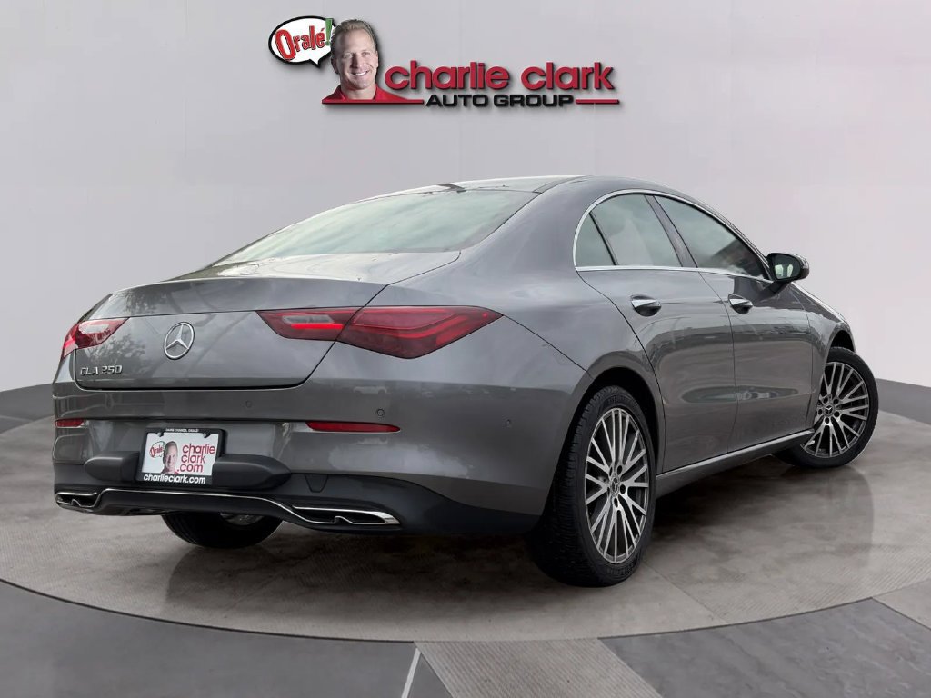 Used 2025 Mercedes-Benz CLA 250 image 4