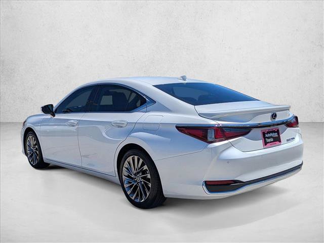 Used 2024 Lexus ES 300h w/ Accessory Package (Z2) FWD image 8