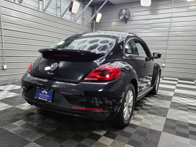 Used 2019 Volkswagen Beetle 2.0T S FWD image 6