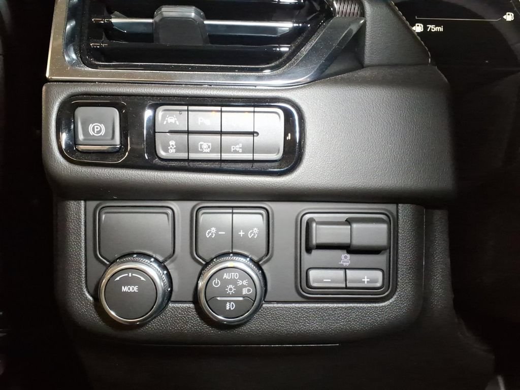 New 2026 GMC Yukon XL Elevation w/ Elevation Premium Package RWD image 15