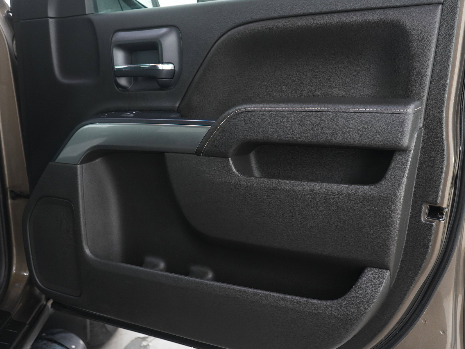 Used 2014 Chevrolet Silverado 1500 LT w/ All Star Edition AWD/4WD image 9