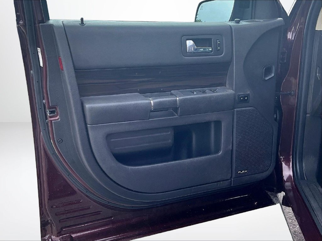 Used 2018 Ford Flex SEL w/ Equipment Group 202A FWD image 24