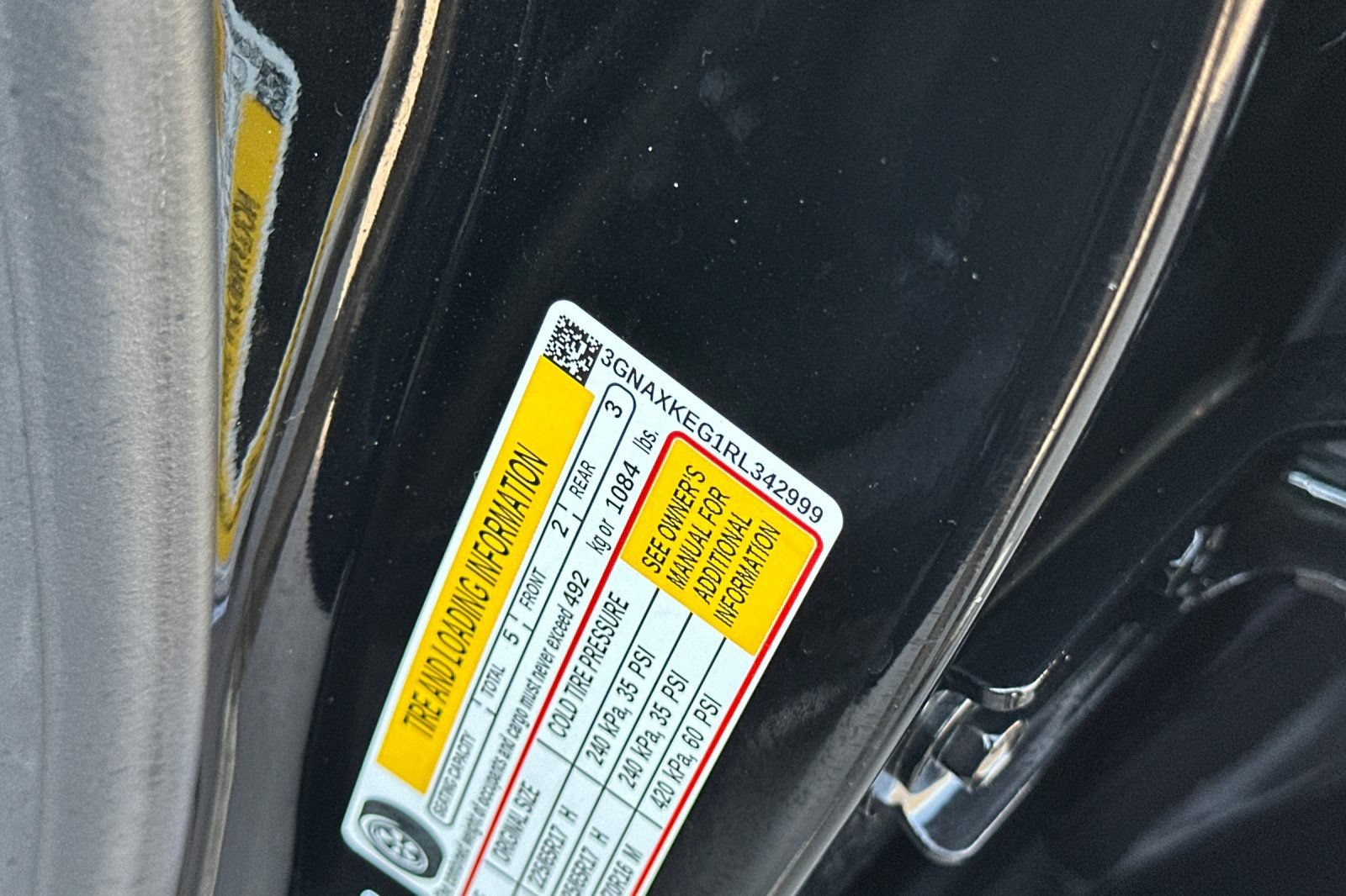 Used 2024 Chevrolet Equinox LT FWD image 40