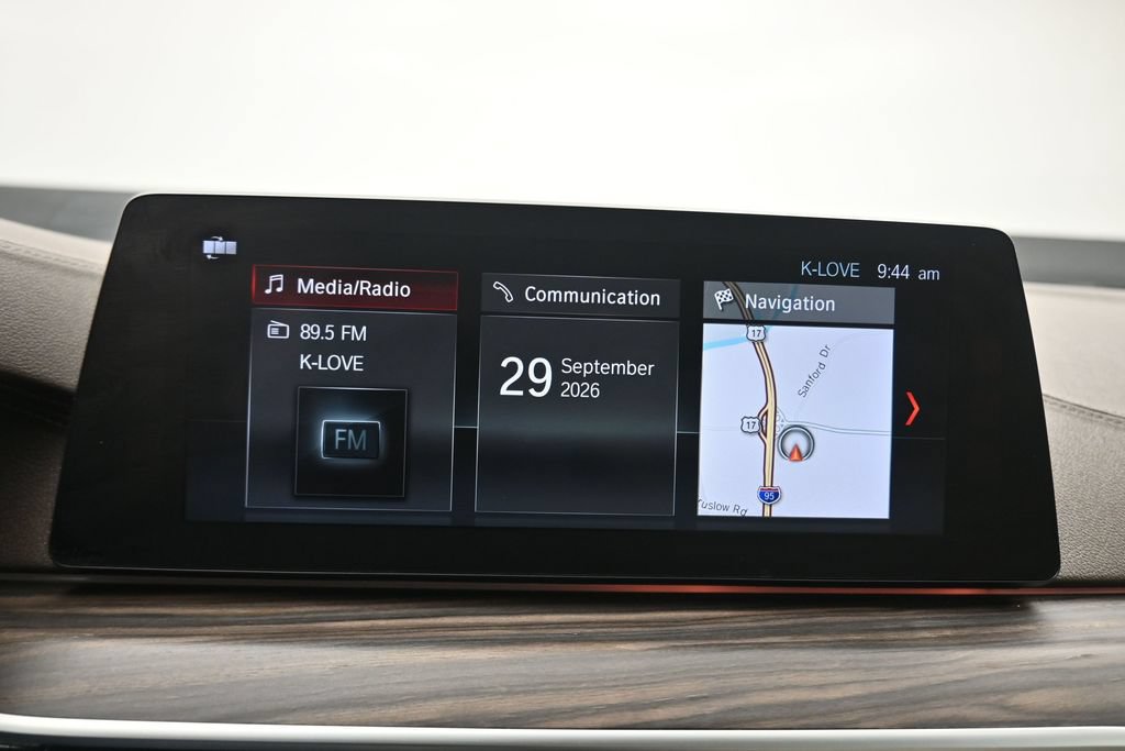 Used 2017 BMW 530i xDrive AWD/4WD image 18