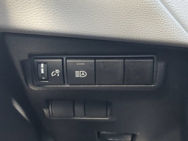 Certified 2025 Toyota Corolla Cross L FWD image 25