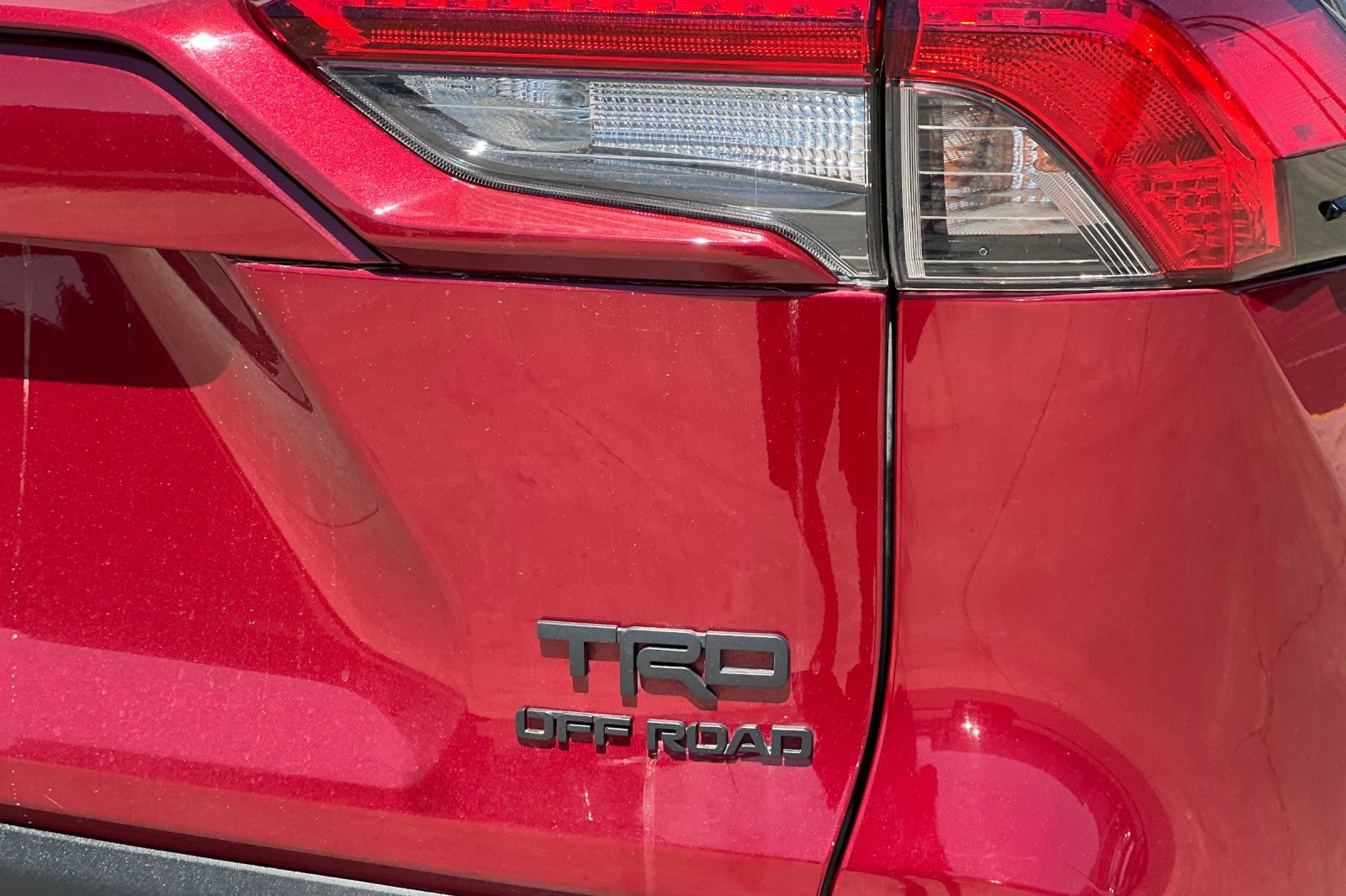 Certified 2020 Toyota RAV4 TRD Off-Road w/ TRD Off-Road Weather Package AWD/4WD image 23