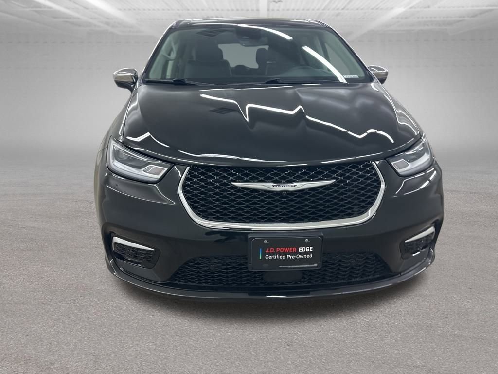 Used 2022 Chrysler Pacifica Limited image 5