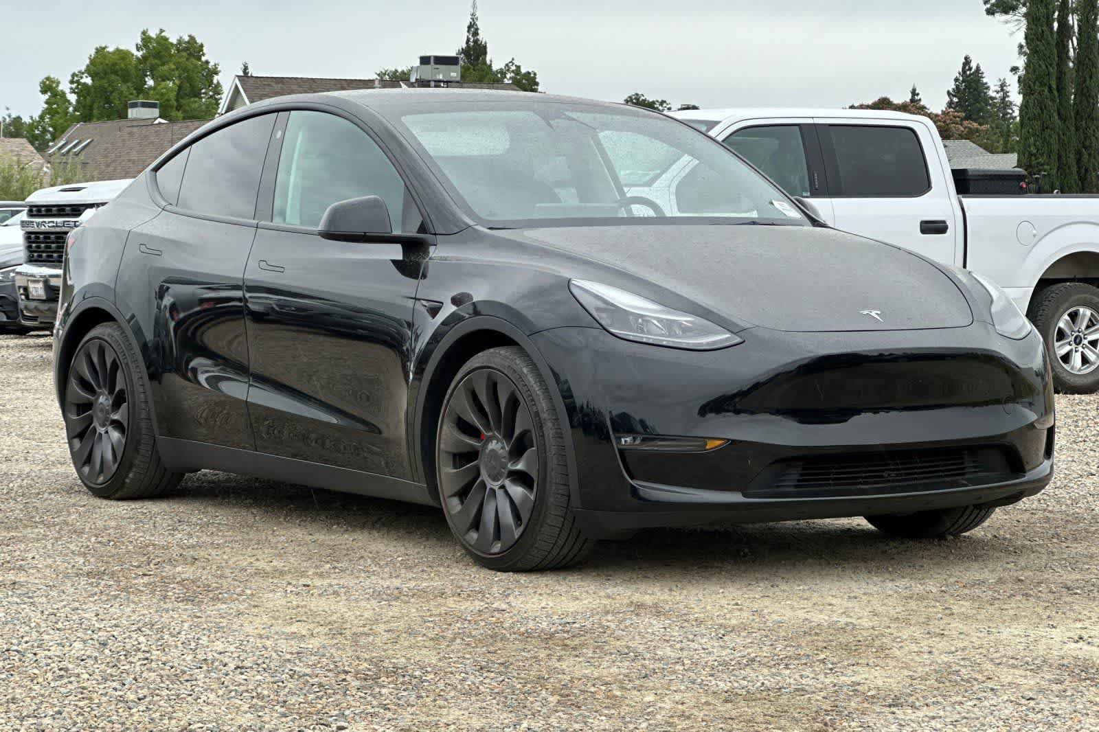 Used 2023 Tesla Model Y Performance AWD/4WD image 10