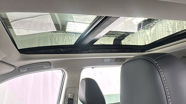 New 2026 Nissan Pathfinder Platinum image 36