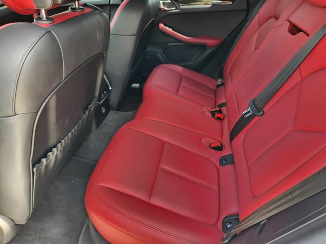 Used 2020 Porsche Macan AWD/4WD image 30