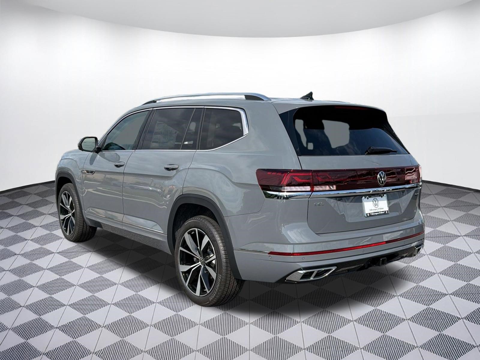 New 2026 Volkswagen Atlas SEL Premium R-Line AWD/4WD image 3