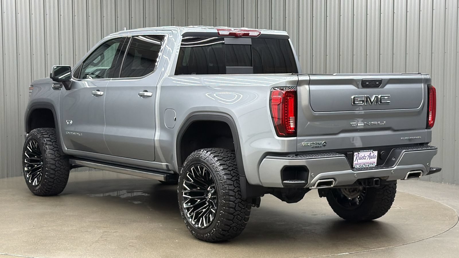 Used 2026 GMC Sierra 1500 Denali Ultimate AWD/4WD image 3
