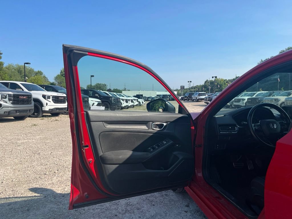 Used 2022 Honda Civic Sport image 15