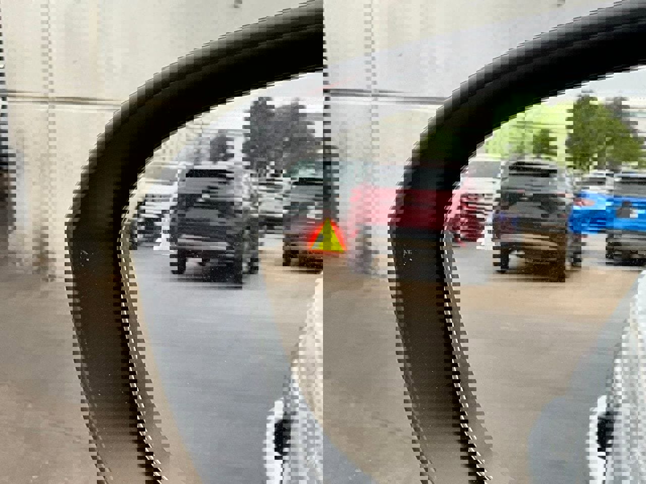 Used 2025 Nissan Rogue SV image 20