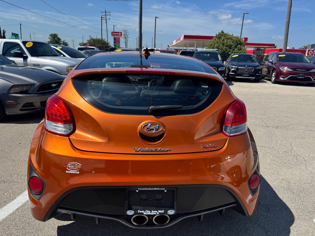 Used 2016 Hyundai Veloster Turbo FWD image 6