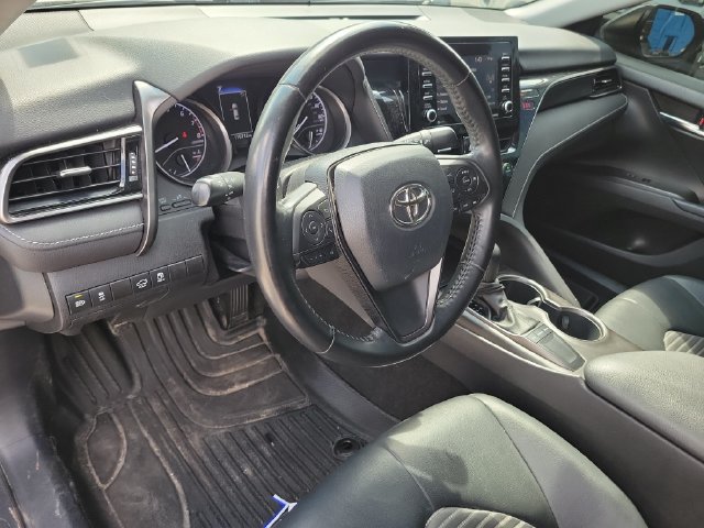 Used 2022 Toyota Camry SE FWD image 19