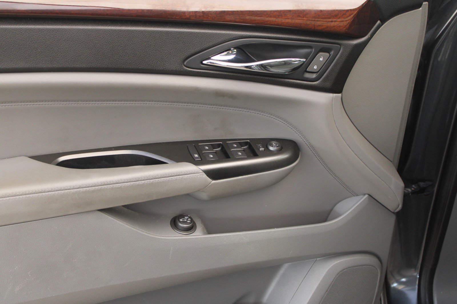 Used 2012 Cadillac SRX Performance image 15