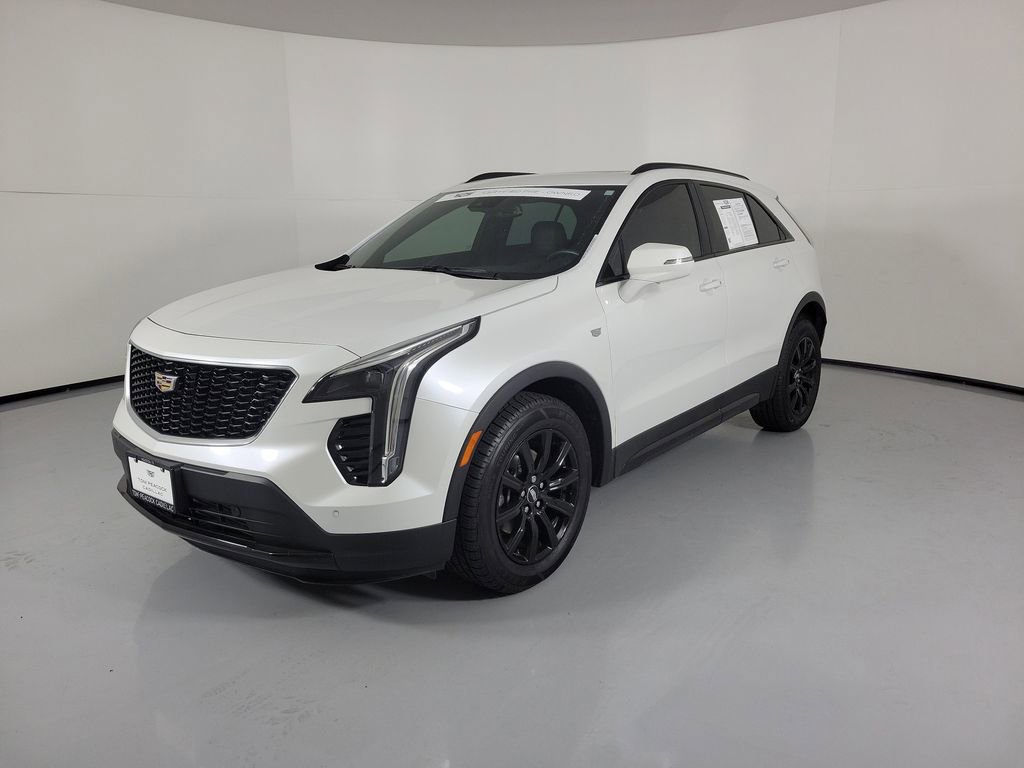 Used 2023 Cadillac XT4 Sport image 2