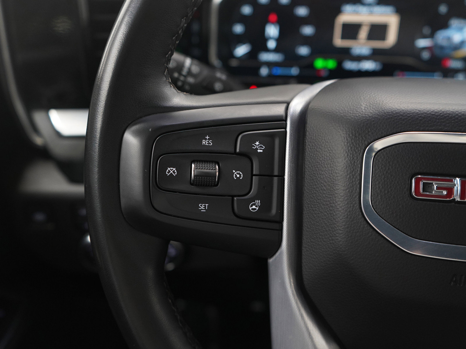 Used 2024 GMC Sierra 2500 SLE w/ SLE Convenience Package image 24