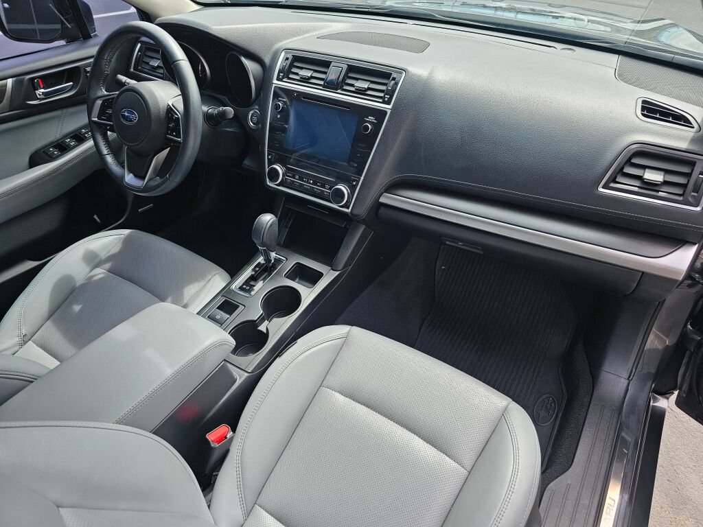 Used 2018 Subaru Legacy 3.6R Limited AWD/4WD image 12