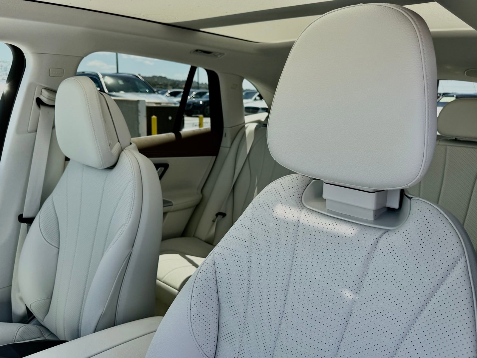 New 2026 Mercedes-Benz EQE 320 4MATIC SUV image 20