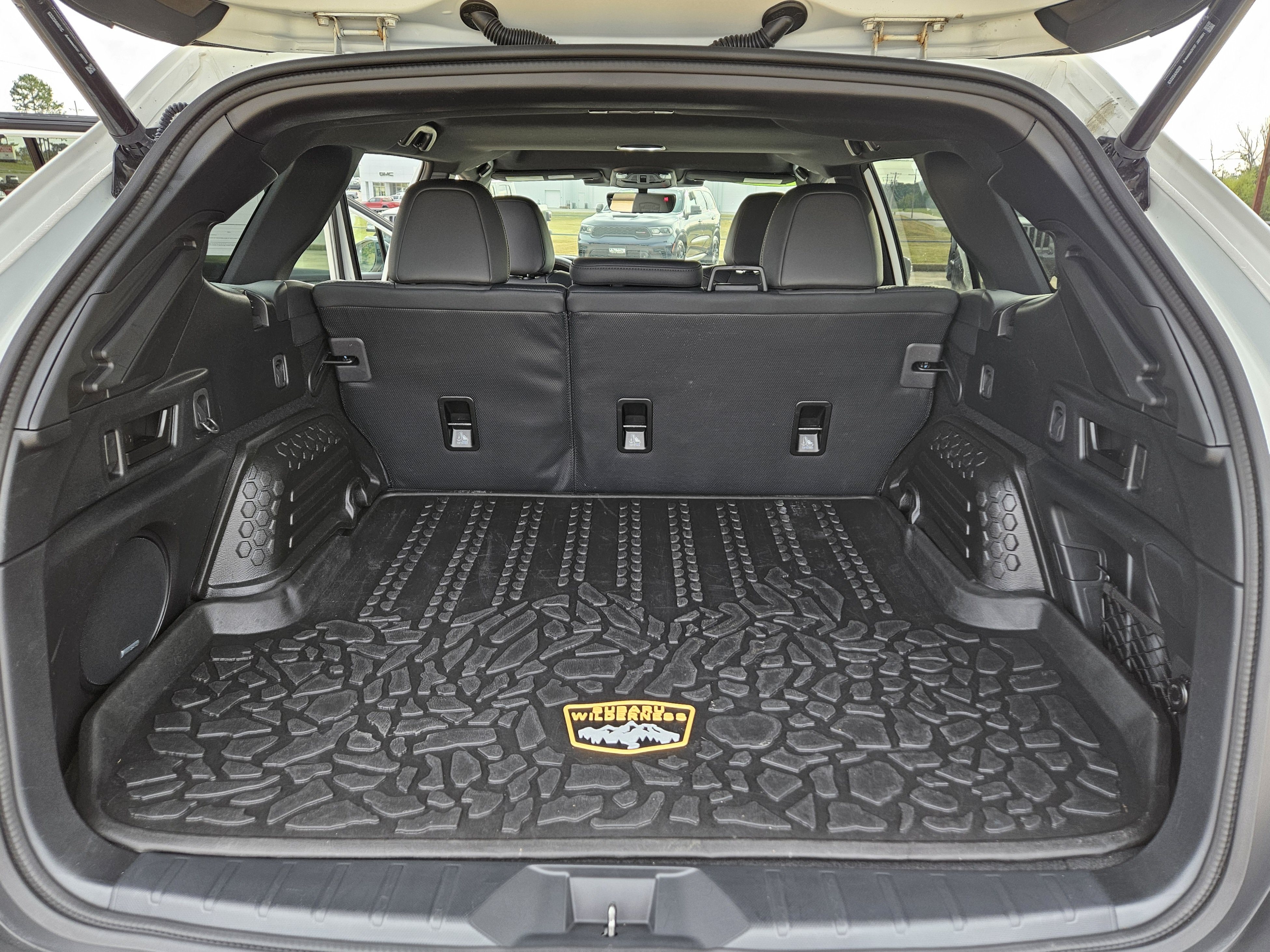 Used 2025 Subaru Outback Wilderness AWD/4WD image 17