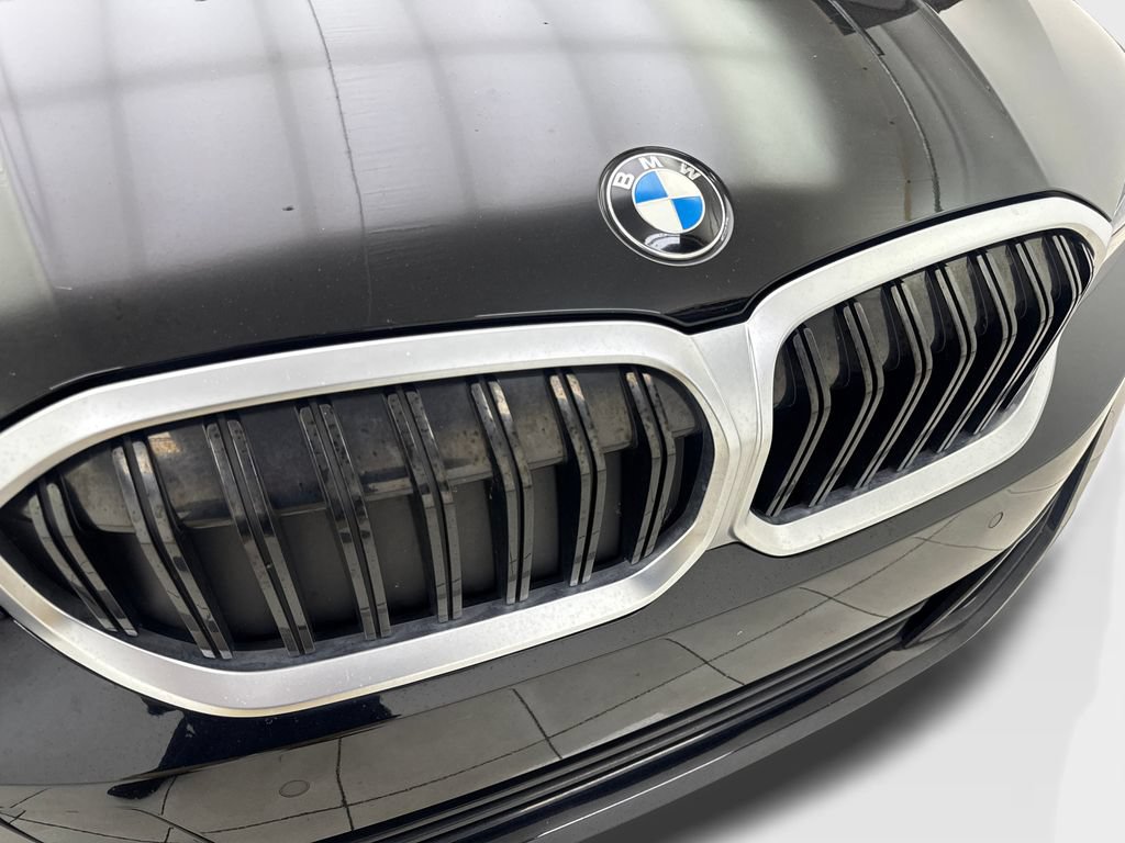 Used 2023 BMW 330i Sedan w/ Convenience Package RWD image 25