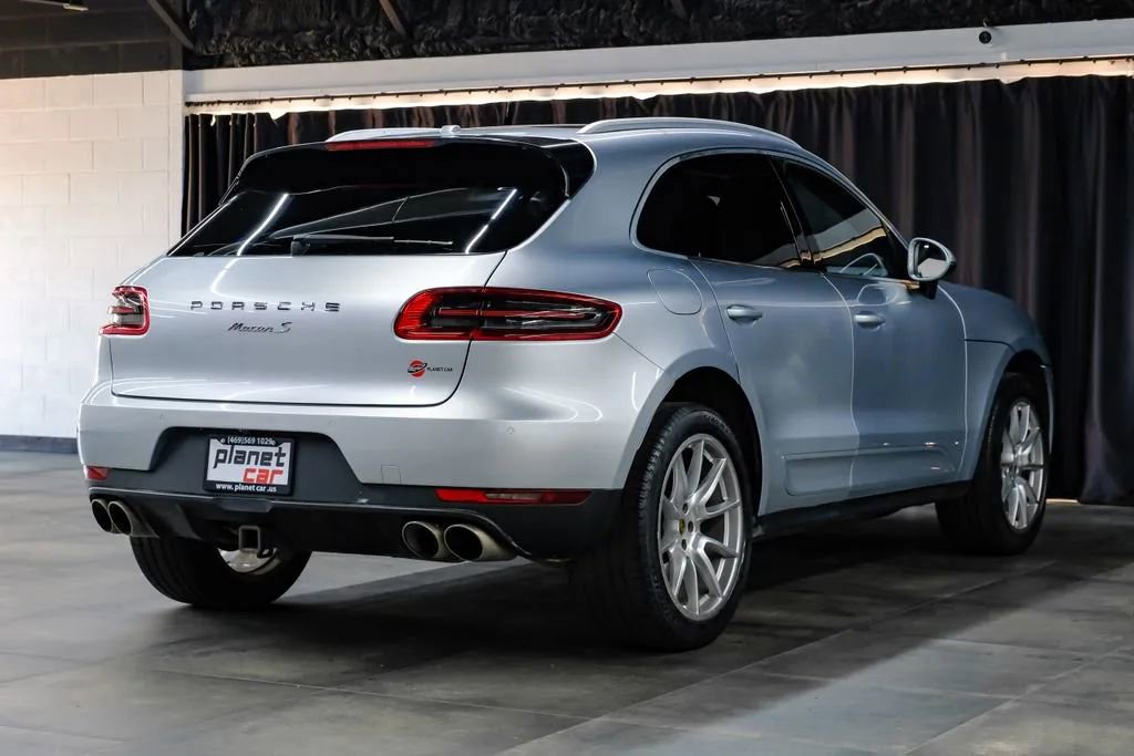 Used 2017 Porsche Macan S AWD/4WD image 11