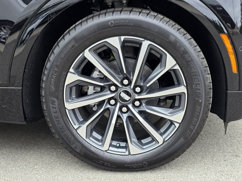 Used 2026 Cadillac Lyriq Premium Sport AWD/4WD image 9