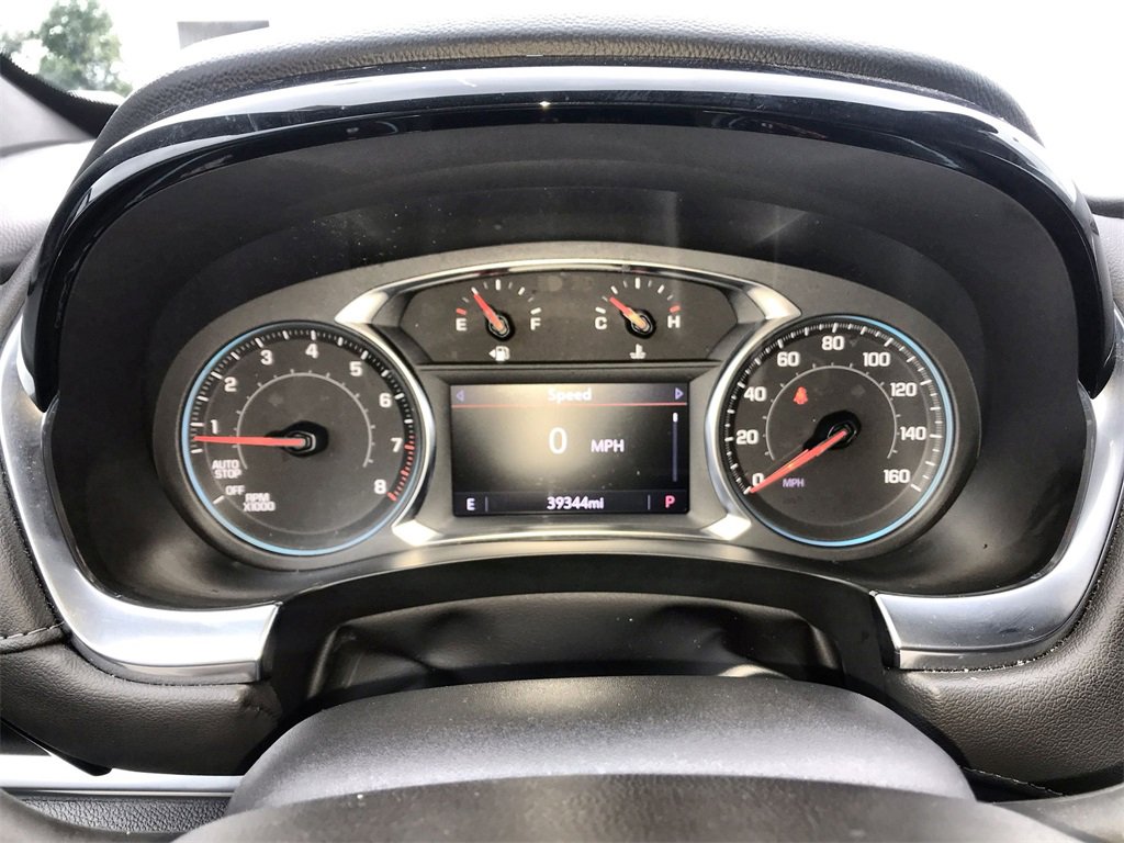 Used 2023 Chevrolet Traverse LT image 15