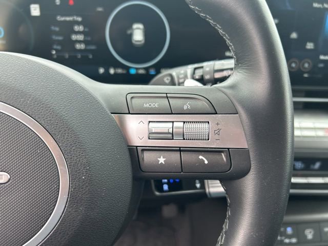 Used 2024 Hyundai Kona SEL image 17