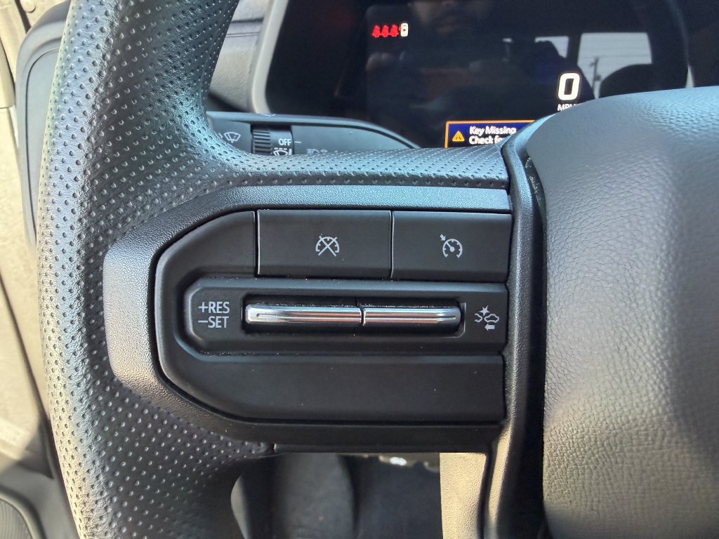Used 2026 Chevrolet Colorado W/T RWD image 31