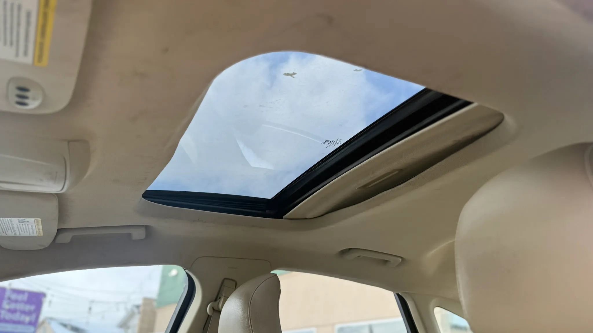 Used 2014 Ford Fusion SE w/ Equipment Group 202A image 19