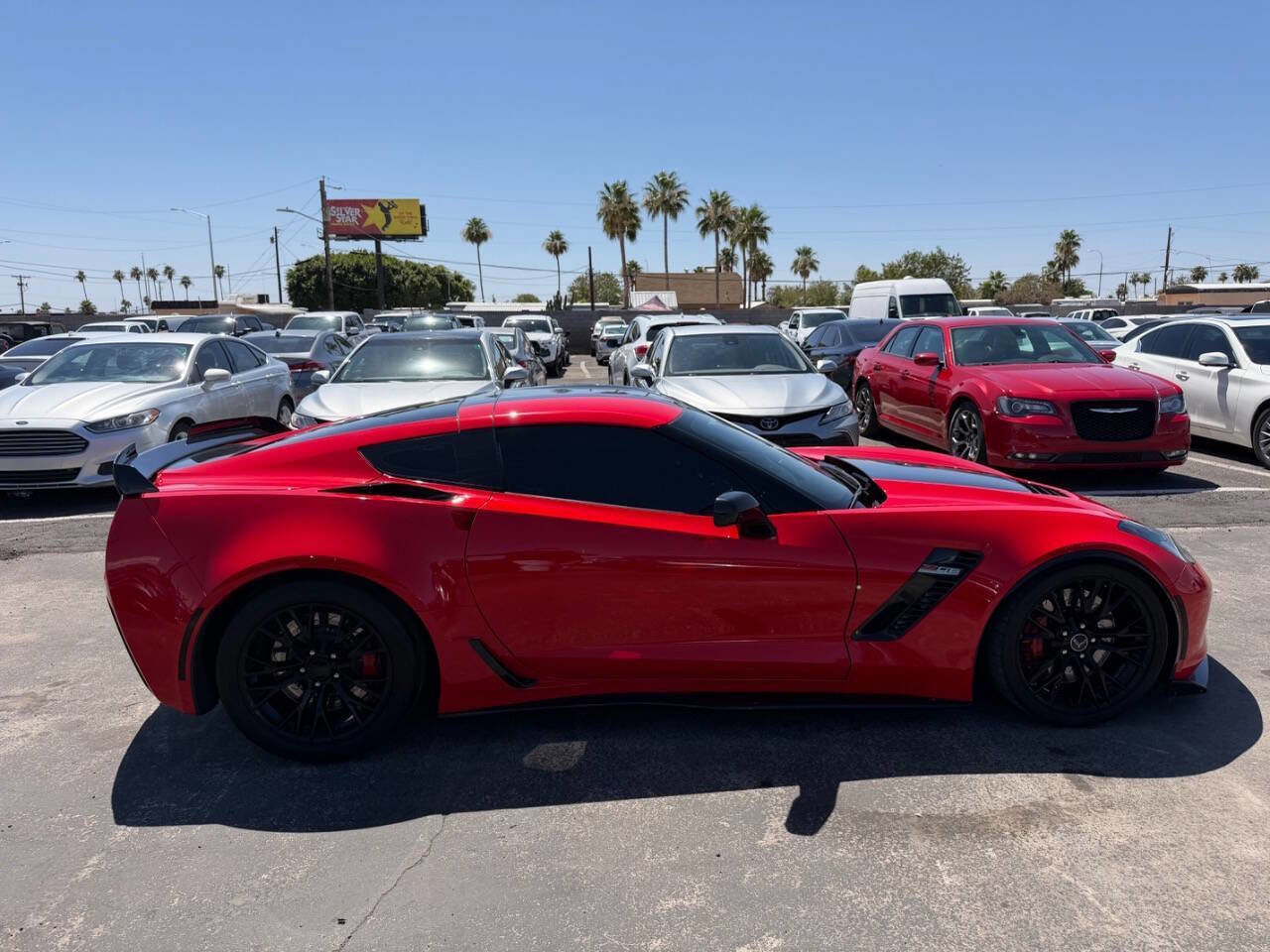 Used 2015 Chevrolet Corvette Z06 w/ 3LZ Preferred Equipment Group RWD image 15