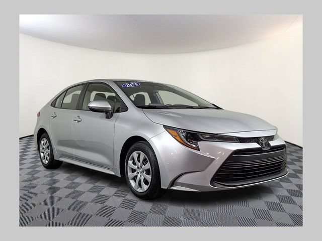 Used 2023 Toyota Corolla LE w/ Carpet Mat Package (TMS) FWD video 1