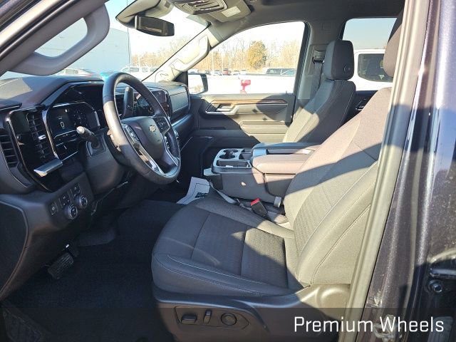 Used 2023 Chevrolet Silverado 1500 LT image 11