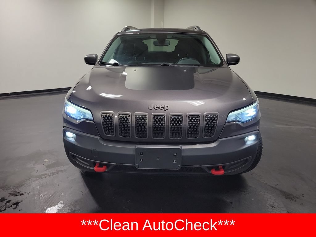 Used 2019 Jeep Cherokee Trailhawk w/ Cold Weather Group AWD/4WD image 2