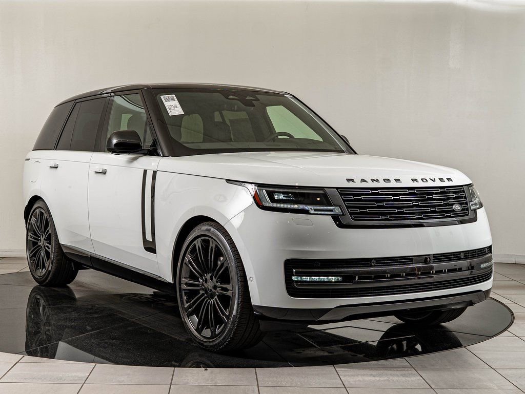 New 2026 Land Rover Range Rover SE image 13
