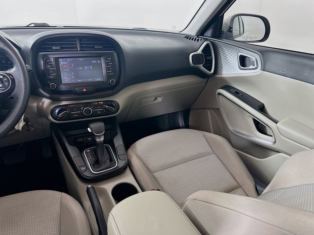 Used 2020 Kia Soul LX image 22
