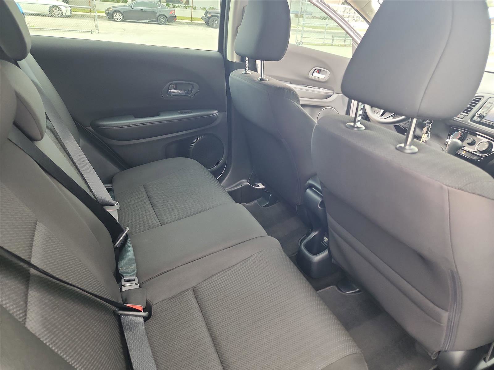 Used 2017 Honda HR-V LX image 26