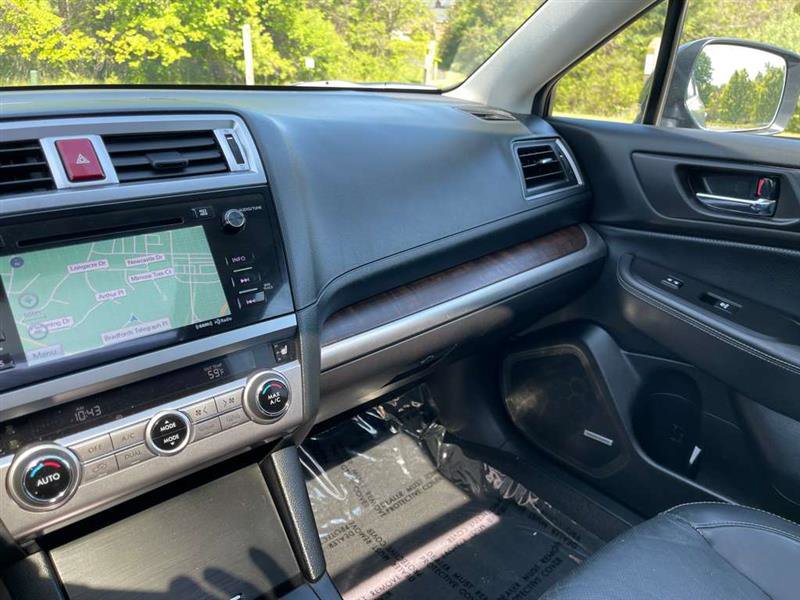 Used 2016 Subaru Outback 3.6R Limited AWD/4WD image 91