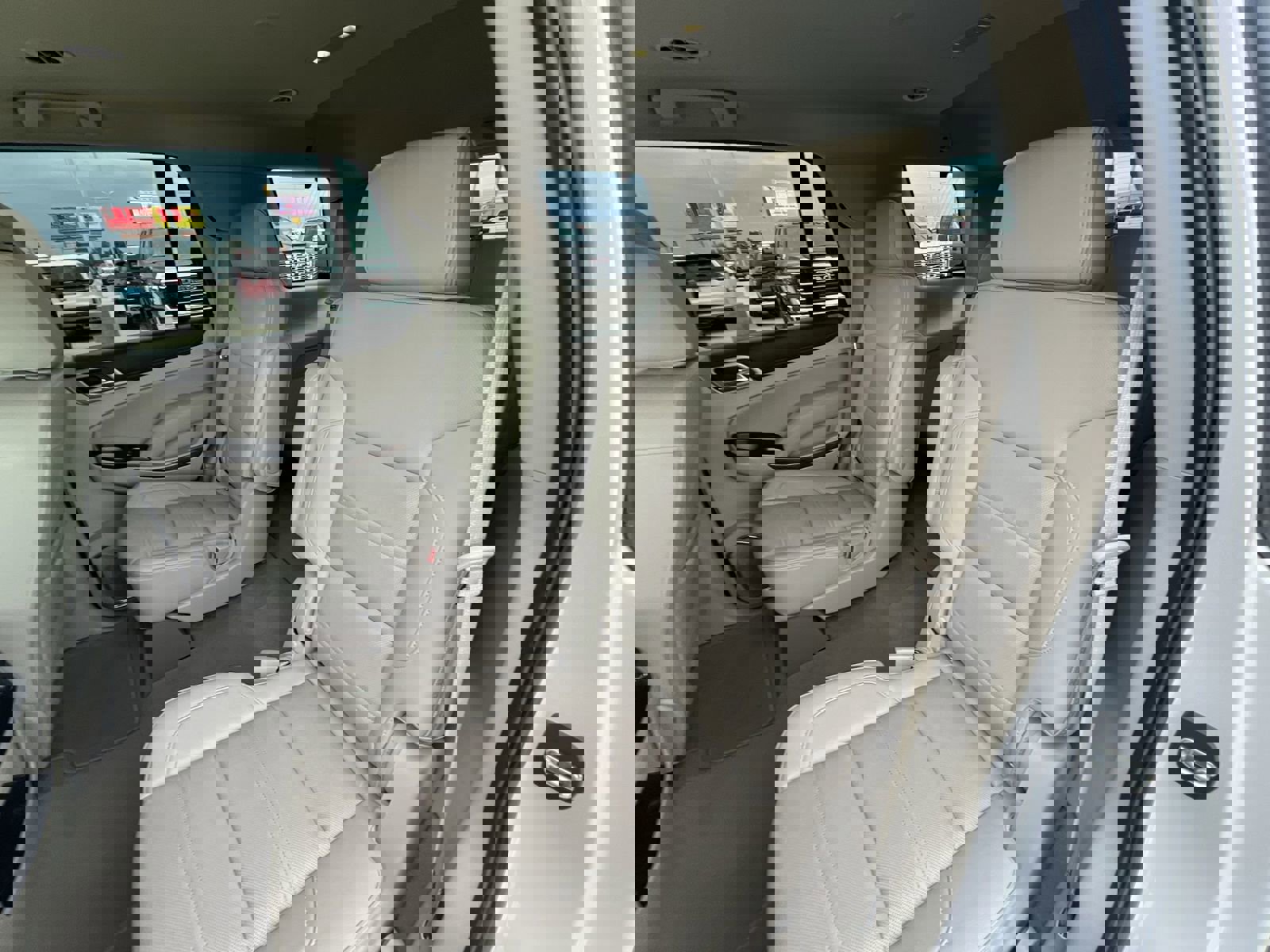 Used 2019 GMC Yukon Denali w/ Enhanced Security Package image 18