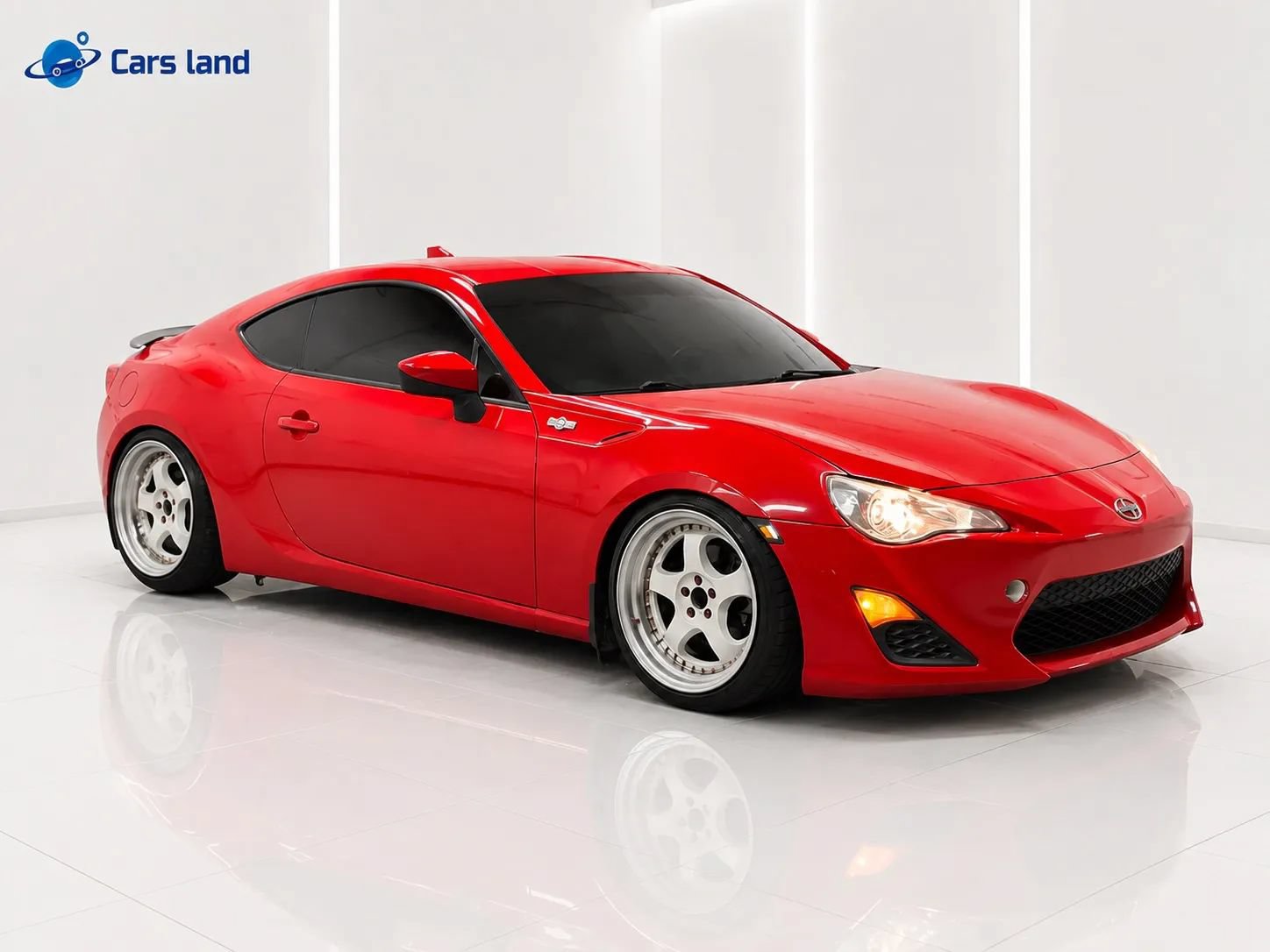 Used 2016 Scion FR-S RWD image 2