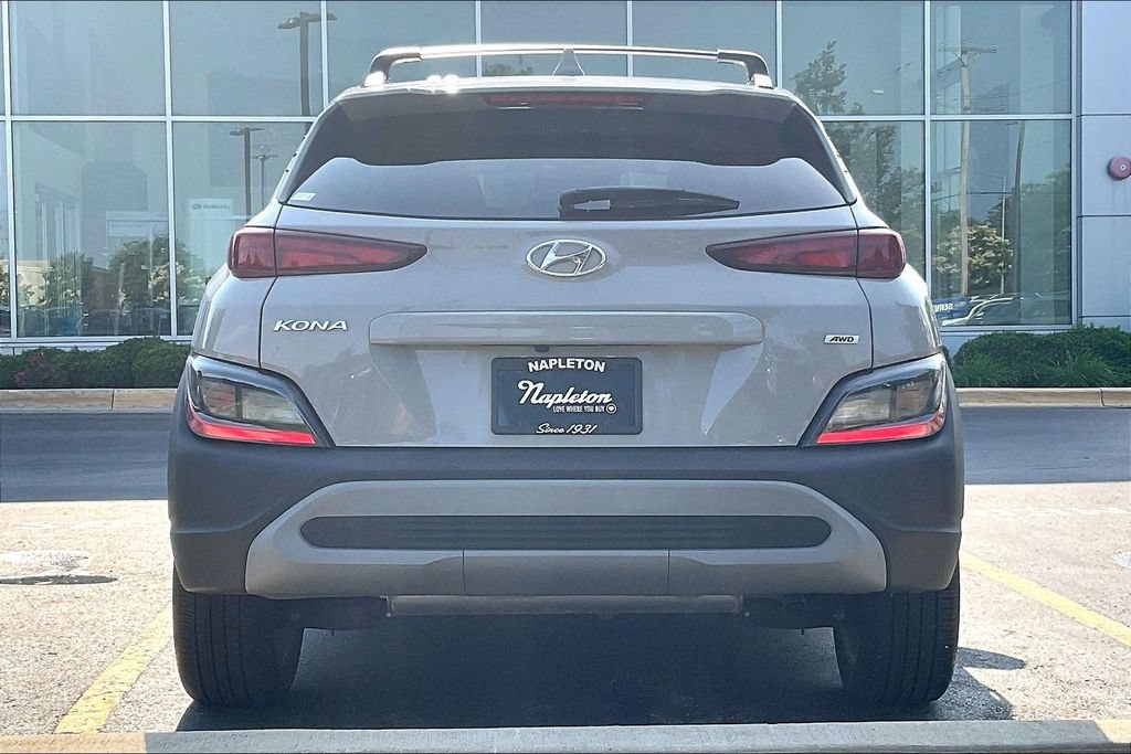 Used 2022 Hyundai Kona SEL w/ Convenience Package AWD/4WD image 3