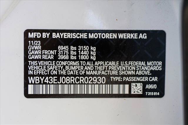 Used 2024 BMW i7 eDrive50 RWD image 30