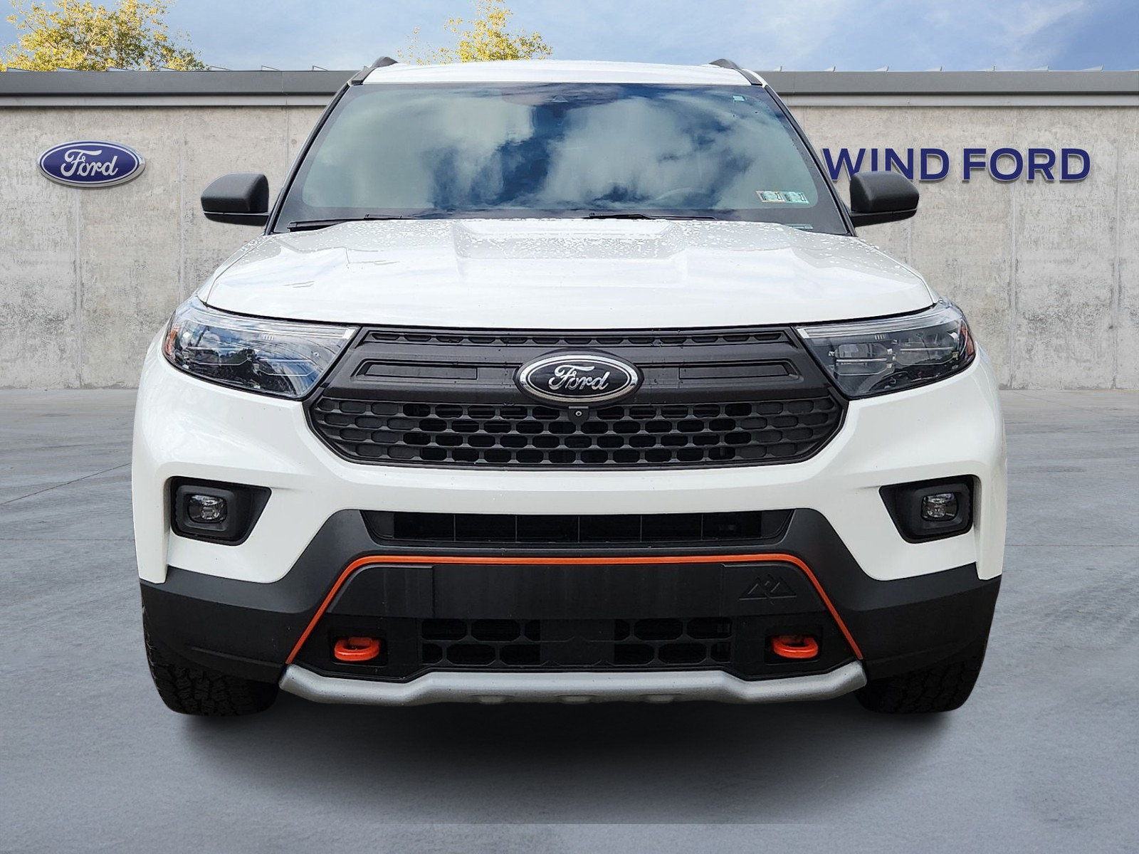 Used 2022 Ford Explorer Timberline AWD/4WD image 2