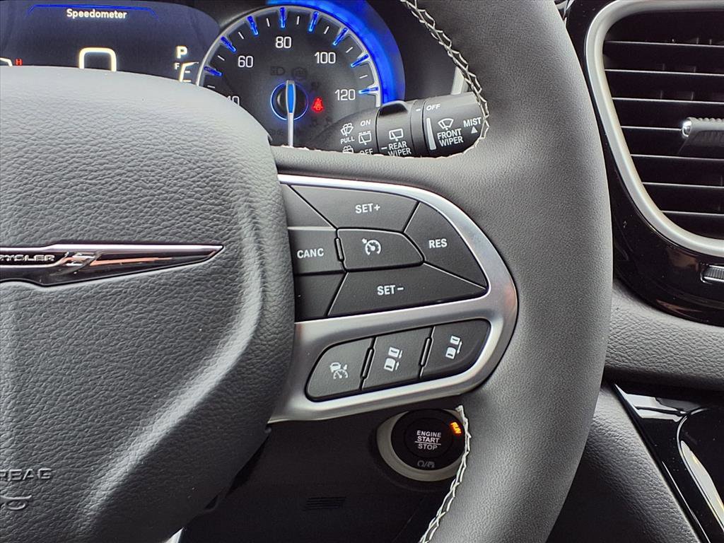 New 2026 Chrysler Voyager LX image 19